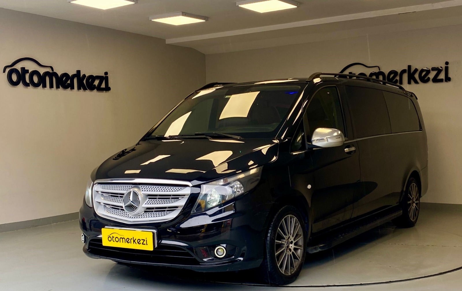 MERCEDES VITO 1